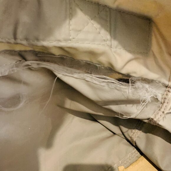 Lucas Nylon Travel Luggage Duffel Overnight Weekend Gym Sports Bag - Picture 8 of 9